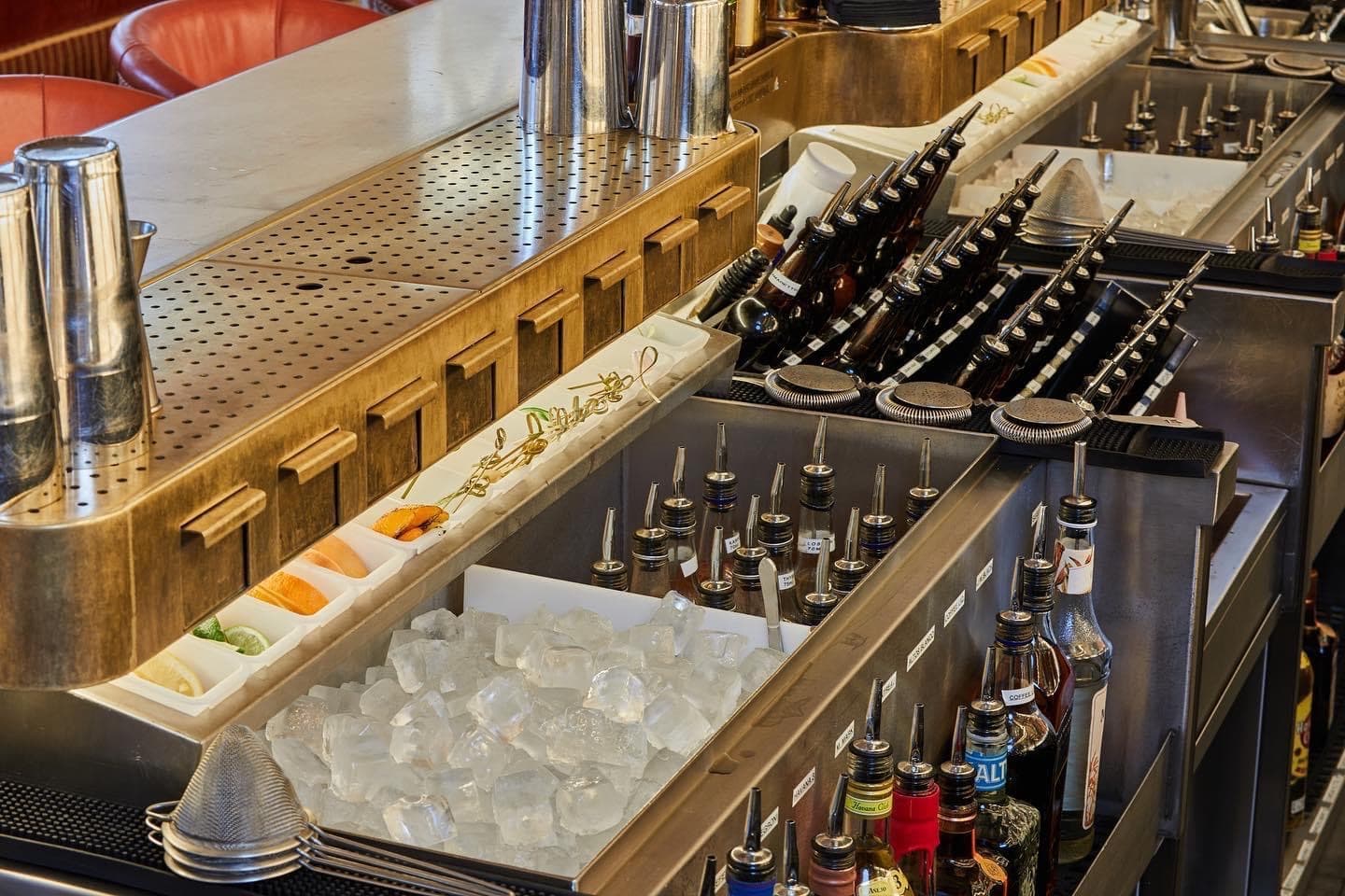 Ruby’s: The Leading Name in Mobile Bars London for Over 25 Years
